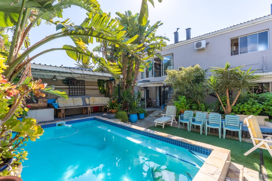 13 Bedroom Property for Sale in Sunset Beach Western Cape